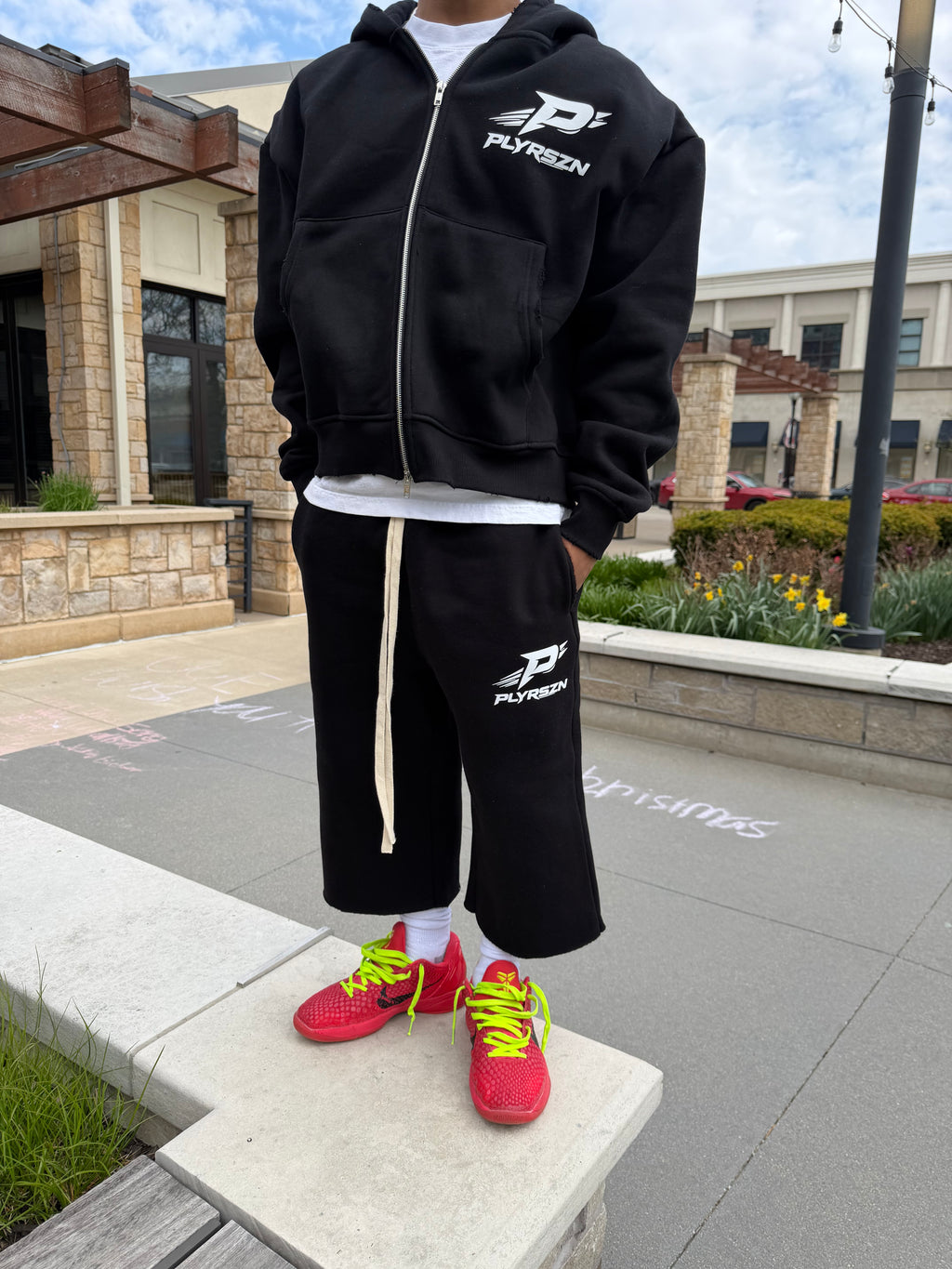 Essential Heavyweight Pocket Hoodie